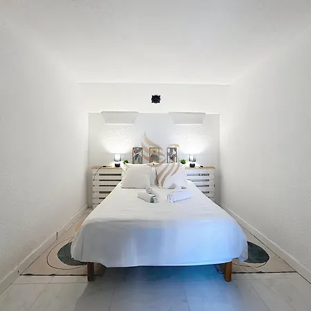 Apartment L'ecrin Villon 2 Pieces - 4 Pers Avec Jardinet - Wifi - Capitalchic Services St Raphael